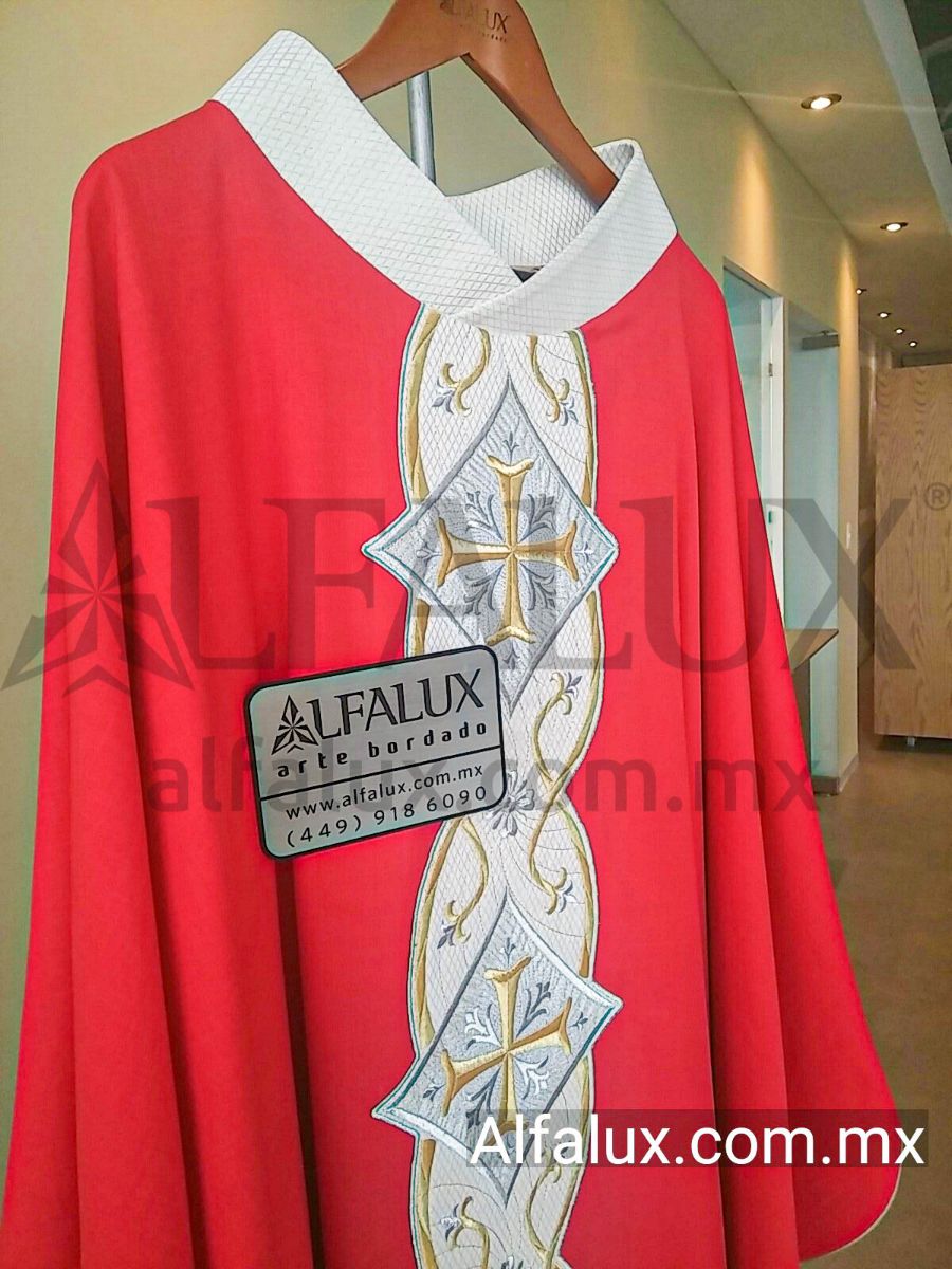 05 FRANCES Rojo Brocado Central 381 222